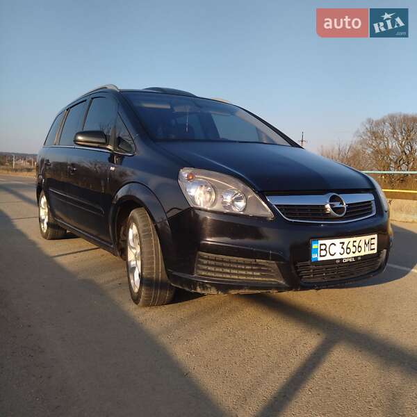 Мінівен Opel Zafira 2006 в Дрогобичі