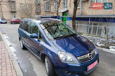 Мінівен Opel Zafira 2011 в Києві