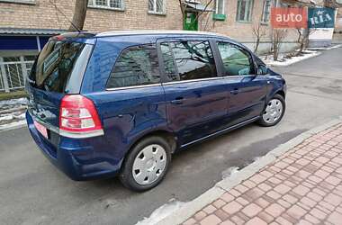 Мінівен Opel Zafira 2011 в Києві