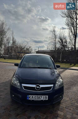 Мінівен Opel Zafira 2007 в Броварах