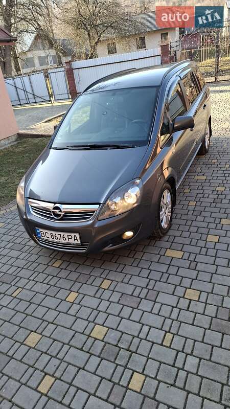 Мінівен Opel Zafira 2012 в Старому Самборі