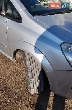 Мінівен Opel Zafira 2008 в 