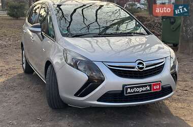 Минивэн Opel Zafira 2012 в Киеве