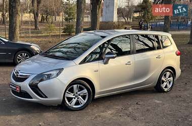 Минивэн Opel Zafira 2012 в Киеве