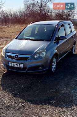 Минивэн Opel Zafira 2005 в 