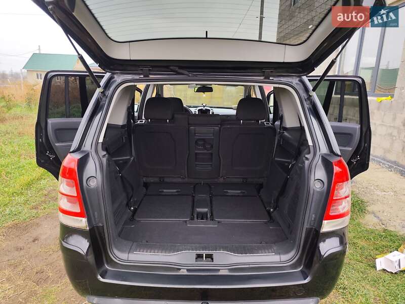 Минивэн Opel Zafira 2008 в Одессе