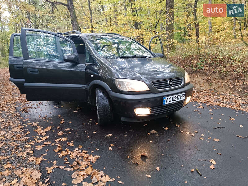 Opel Zafira 2001