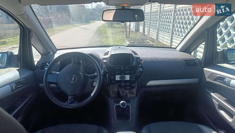 Opel Zafira 2009