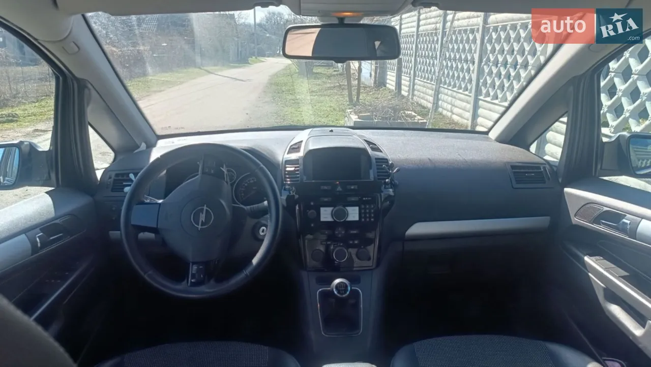 2010 Opel Zafira - мініатюра 16