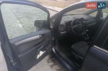 Минивэн Opel Zafira 2011 в Львове