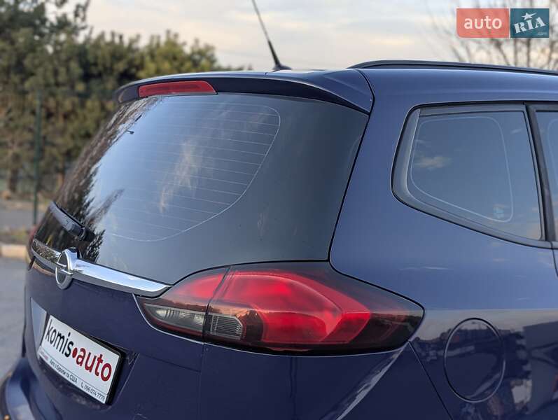 Мікровен Opel Zafira 2015 в Хмельницькому