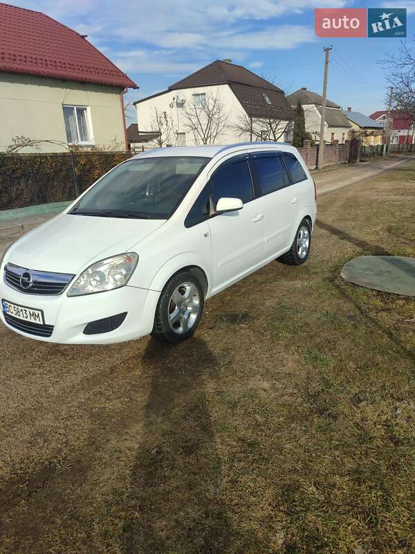Opel Zafira 2008 Opel Zafira 2008