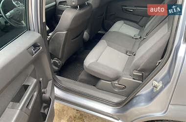 Минивэн Opel Zafira 2006 в 