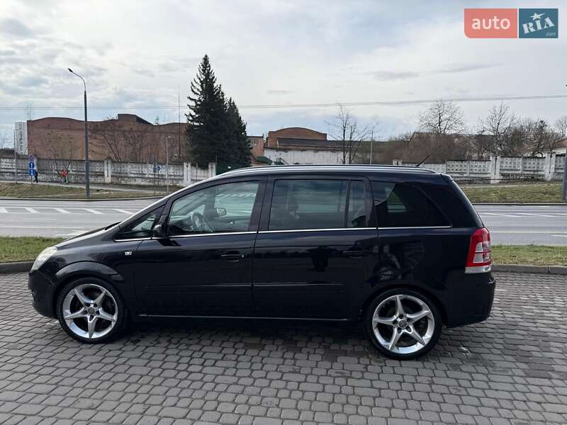 Opel Zafira 2009