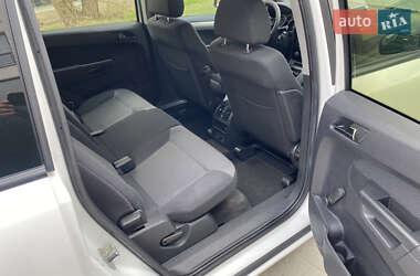 Мінівен Opel Zafira 2012 в 