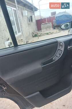 Минивэн Opel Zafira 2005 в 