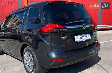 Мінівен Opel Zafira 2016 в 