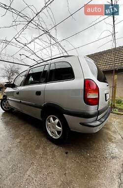 Минивэн Opel Zafira 2001 в 