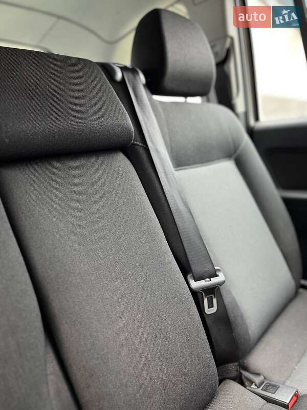 Минивэн Opel Zafira 2005 в Сокирянах