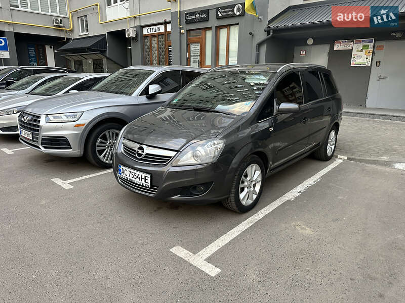 Opel Zafira 2009