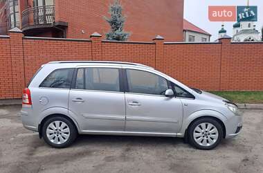 Минивэн Opel Zafira 2006 в 