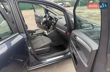 Минивэн Opel Zafira 2008 в 