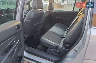 Минивэн Opel Zafira 2009 в 