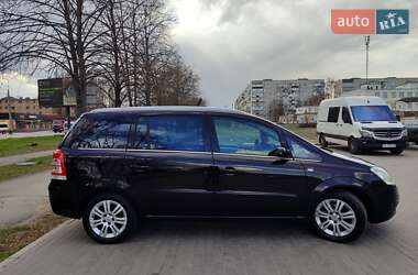 Минивэн Opel Zafira 2009 в 