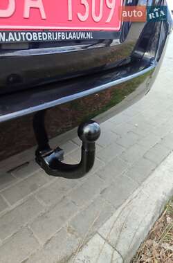 Минивэн Opel Zafira 2009 в 