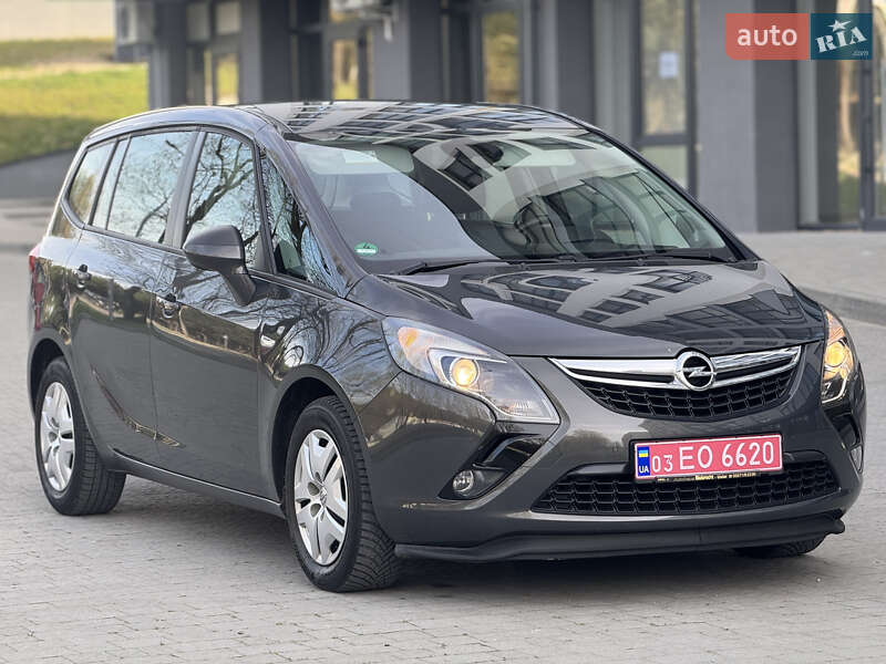 Микровэн Opel Zafira 2016 в 