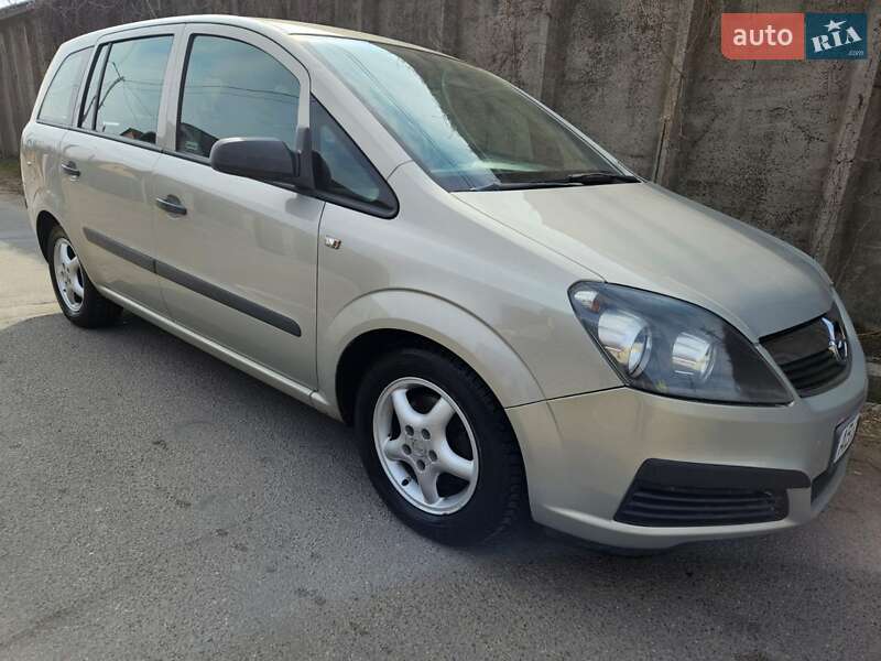 Opel Zafira 2006