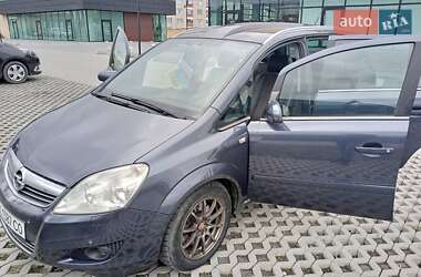 Минивэн Opel Zafira 2008 в 