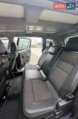 Минивэн Opel Zafira 2008 в 