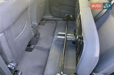 Минивэн Opel Zafira 2010 в 