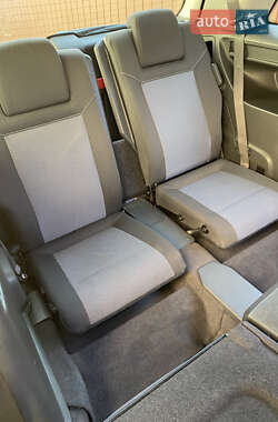 Минивэн Opel Zafira 2010 в 