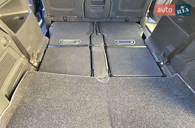 Минивэн Opel Zafira 2010 в 