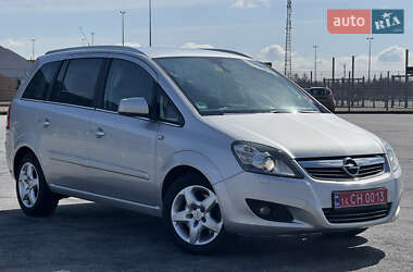 Мінівен Opel Zafira 2011 в 