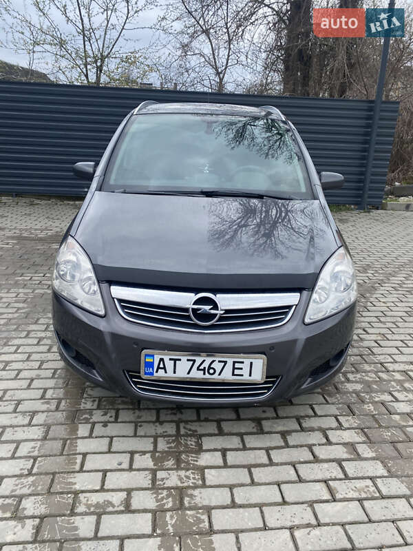 Opel Zafira 2009