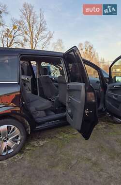Минивэн Opel Zafira 2011 в 