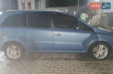 Минивэн Opel Zafira 2007 в 