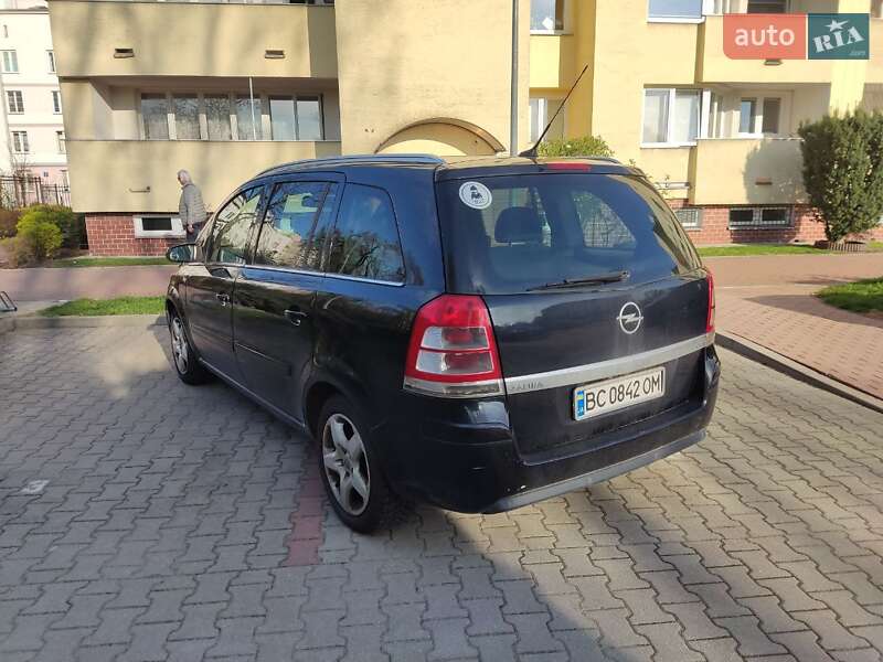 Мінівен Opel Zafira 2008 в Львові