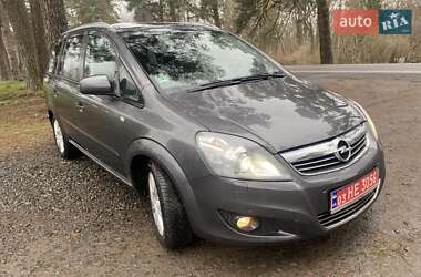 Мінівен Opel Zafira 2011 в 