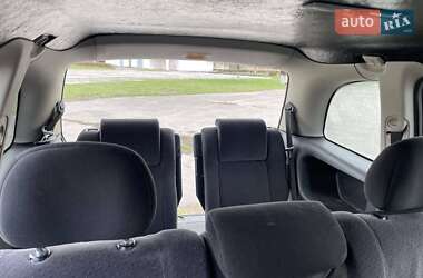 Минивэн Opel Zafira 2002 в 