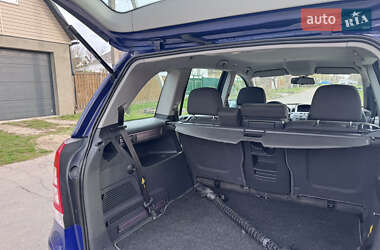 Минивэн Opel Zafira 2013 в 