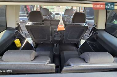 Минивэн Opel Zafira 2008 в 