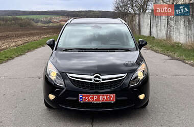 Минивэн Opel Zafira 2013 в 
