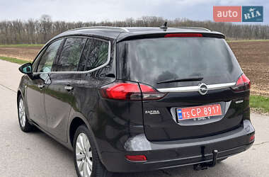 Минивэн Opel Zafira 2013 в 