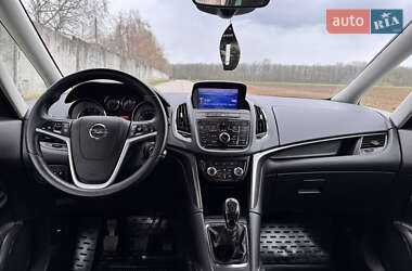 Минивэн Opel Zafira 2013 в 