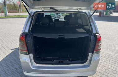 Мінівен Opel Zafira 2008 в 