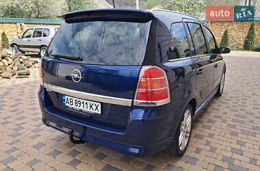 Минивэн Opel Zafira 2007 в 